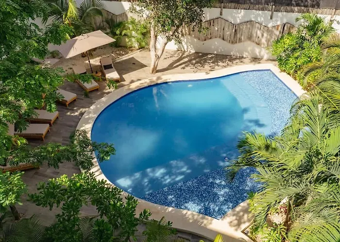 La Veleta - Relax&recharge - Pool View Inn